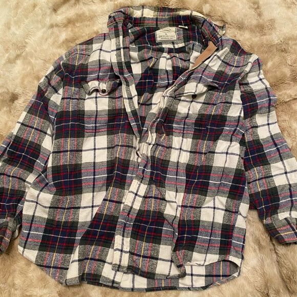 AE Flannel - Picture 1 of 4